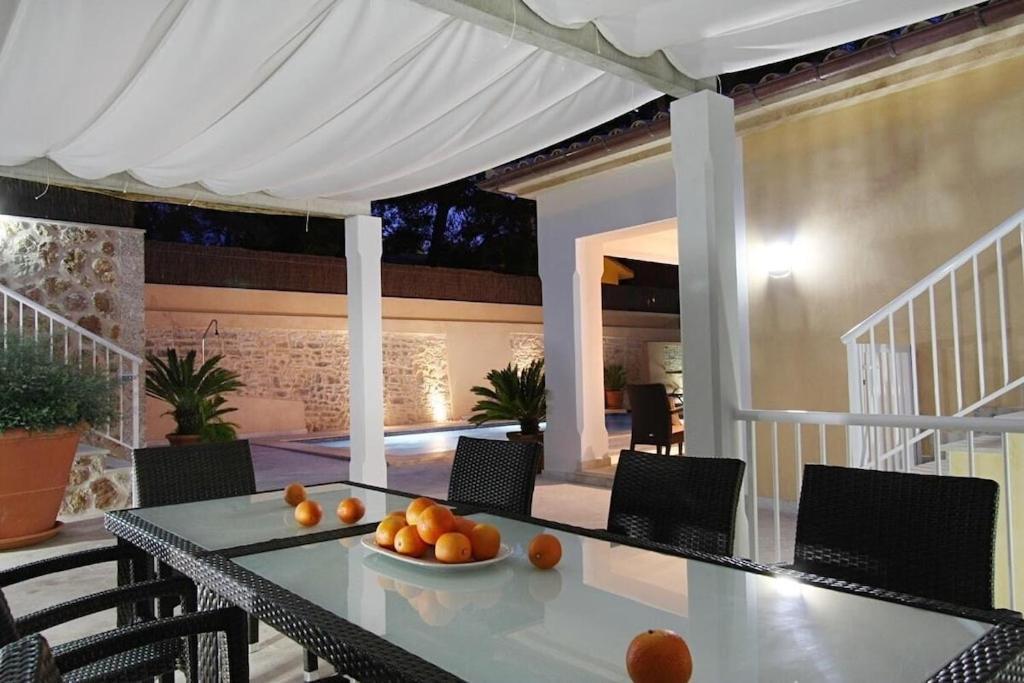 Modern 300m From Crystal Clear Coves By Renthousing Cala de Sant Vicenc